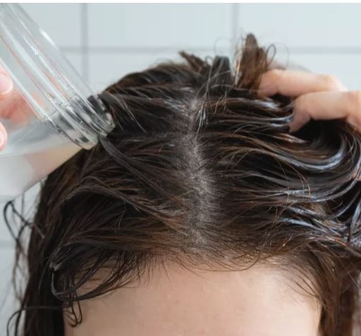Como usar vinagre no cabelo