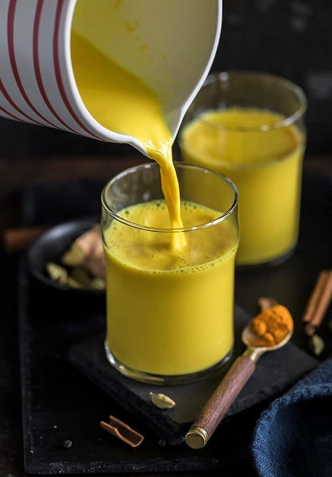 Receita Tradicional de Golden milk (Haldi doodh ou Leite dourado)